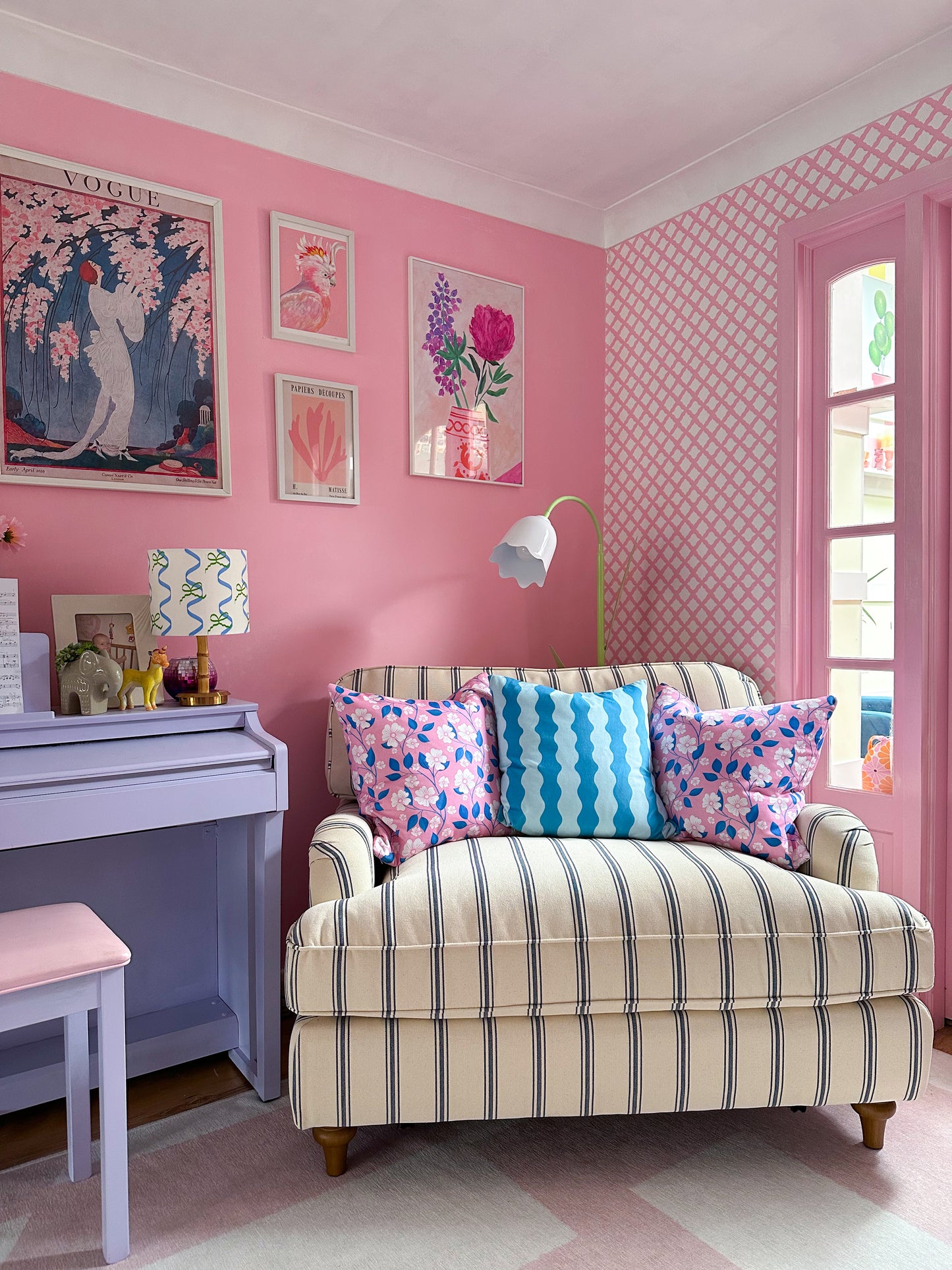 Pink trellis wallpaper, girls bedroom wallpaper, elegant pink wallpaper, bright pink wallpaper 